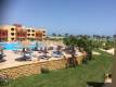 Pool- und Meerblick aus unserem Zimmer
